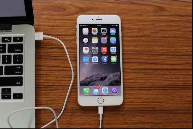 Make sure you are using a compatible USB cable to connect your iPhone to the PC.
Try connecting your iPhone to a different USB port on your computer.
