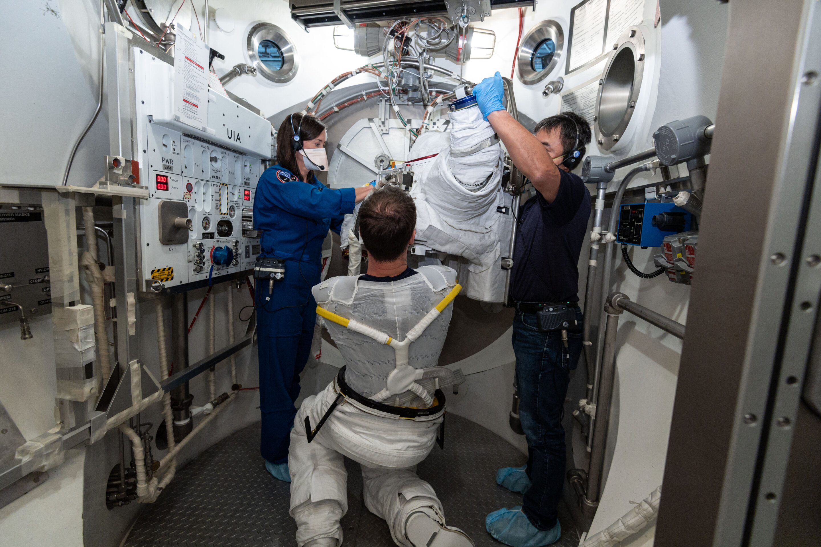 Space Underwear: Discover how our cutting-edge technology revolutionizes comfort for astronauts in zero-gravity environments.
Plasma Cooling: Explore our innovative cooling solution that utilizes plasma technology to enhance the performance and longevity of electronic devices.